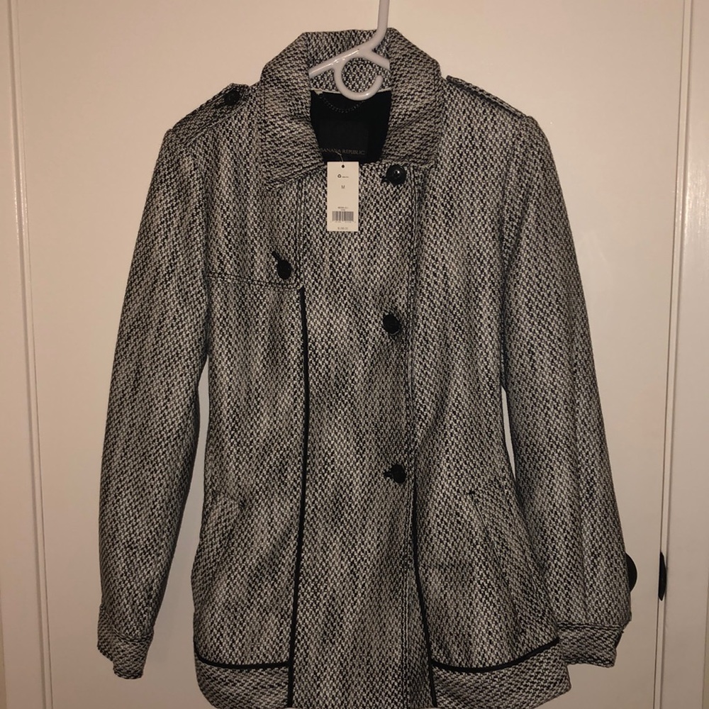 Banana Republic Tweed-like Black & White Jacket